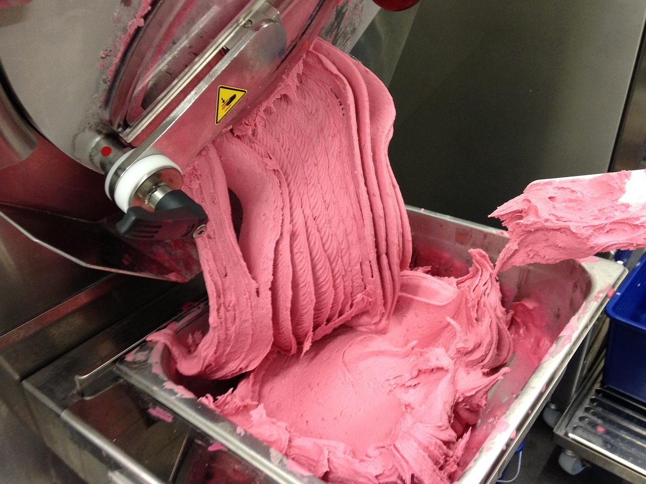 ice cream ungu