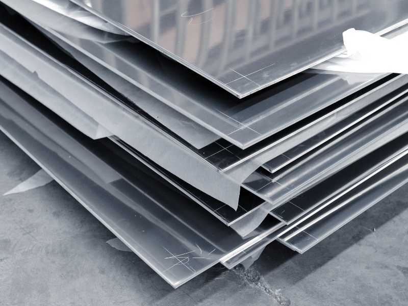 Mengenal Stenlis Lembaran dan Komposisinya