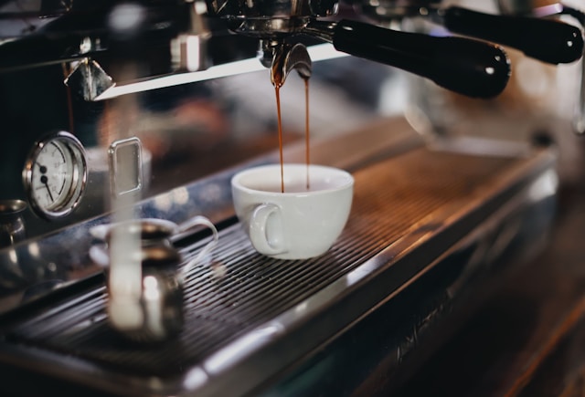 Coffee Shop BSD dengan Konsep Modern yang Wajib Dikunjungi